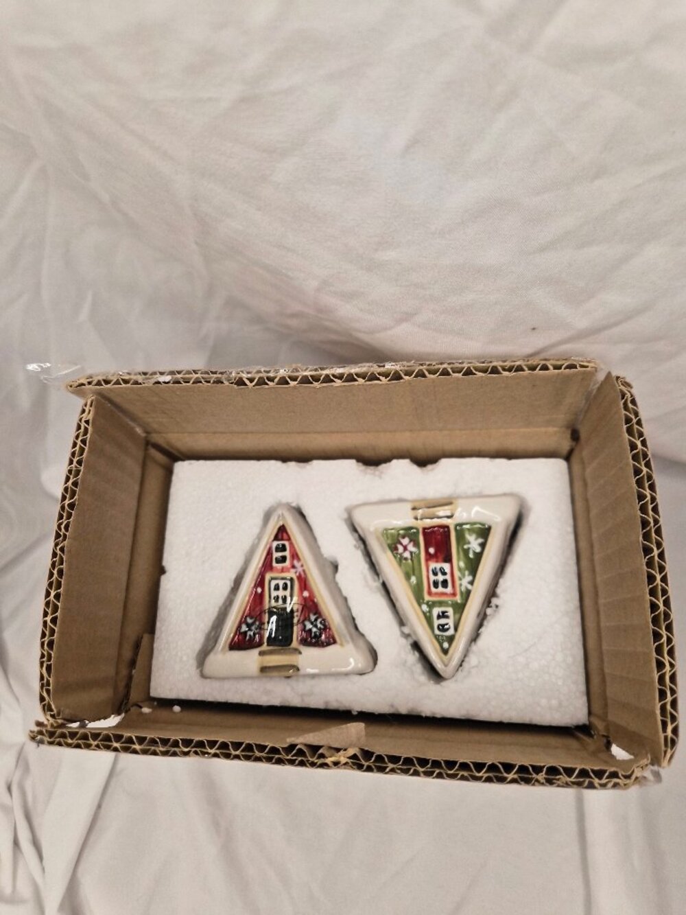 Park Designs Snowflake Lodge Salt Pepper Shaker Set NIB Holiday Cabin Christmas